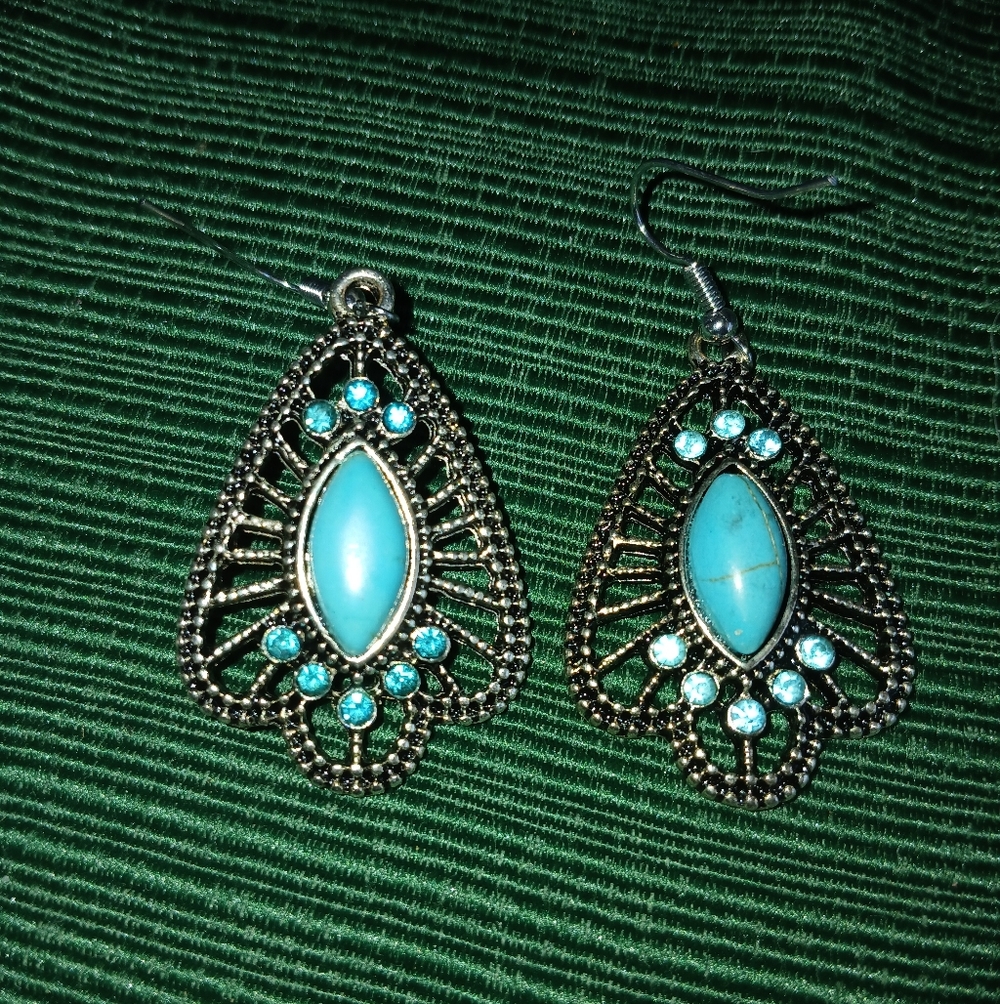 Elegant Turquoise Style Earrings***Unique Dangle Ear Rings**Southwest Style